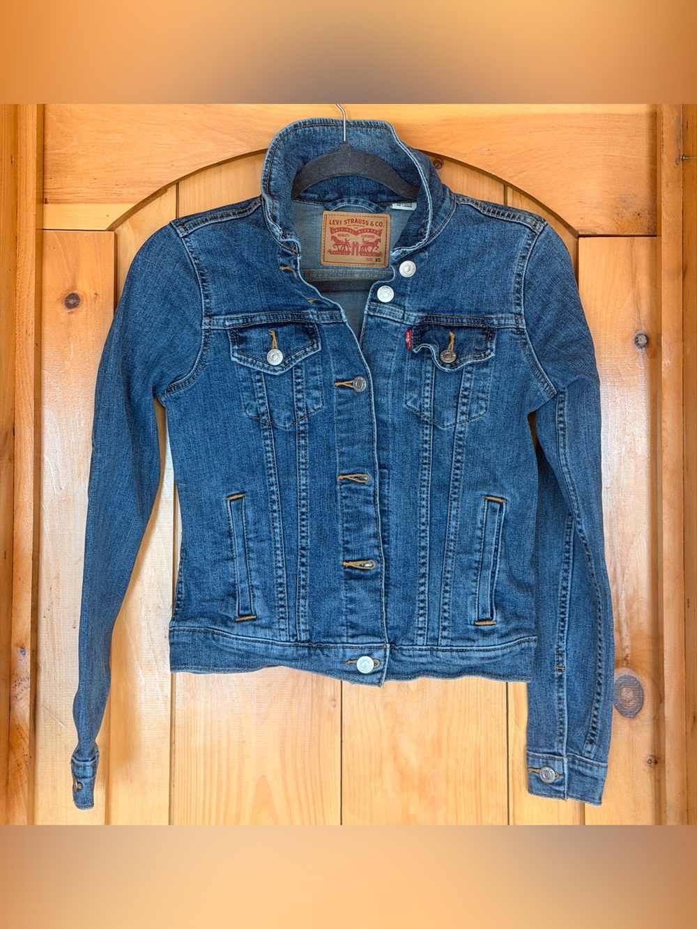 Levi's Women's Blue Denim Jacket - Classic Trucker Style